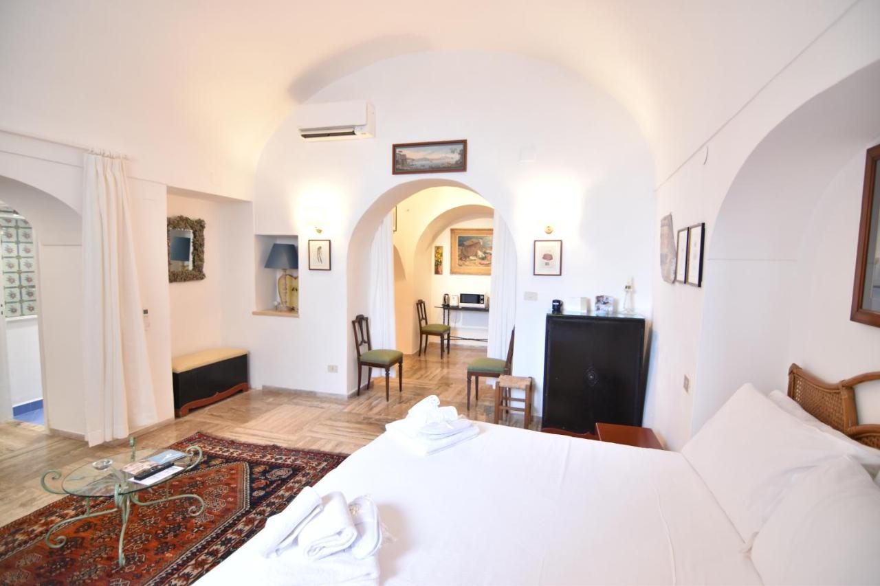 Villa Castello Apartments Capri Exterior photo